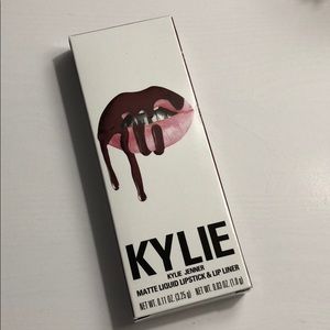 Kylie Love Bite lip kit